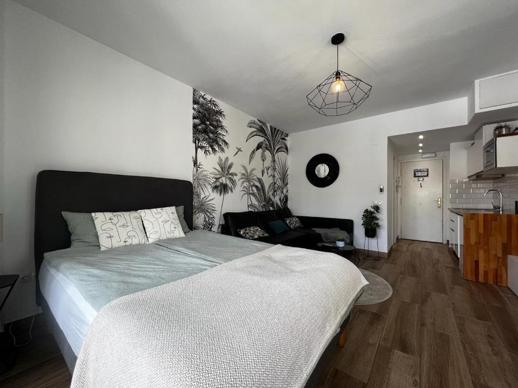 Lux Apartment By Namaste Elite Torremolinos Exteriör bild